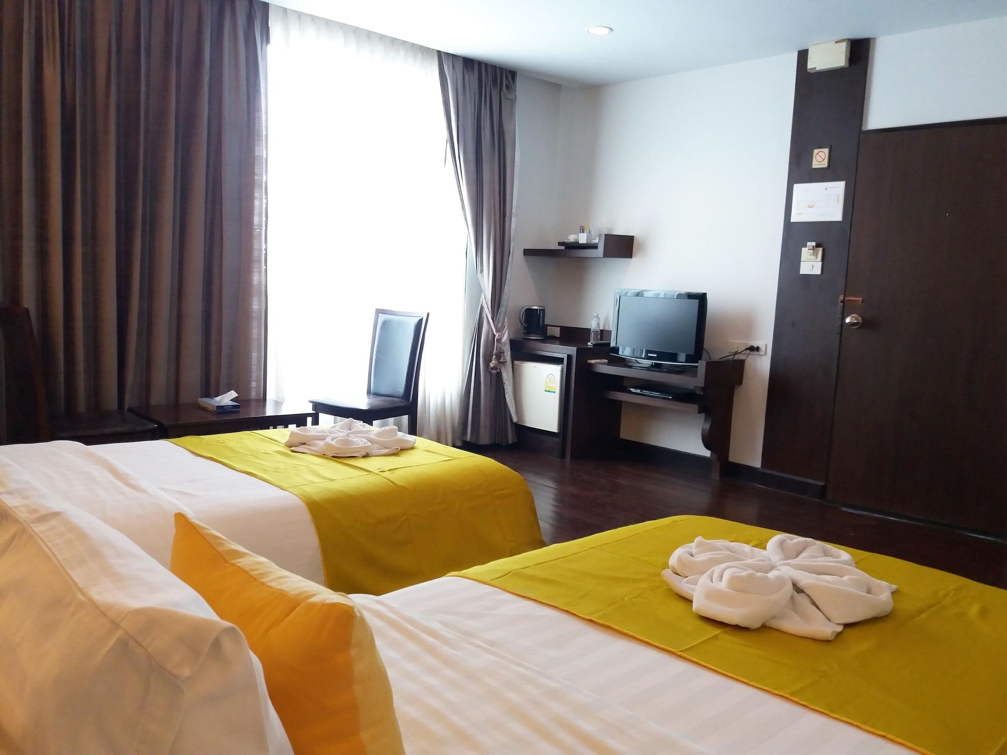 Nicha Suite Hua Hin Hotel Exterior photo