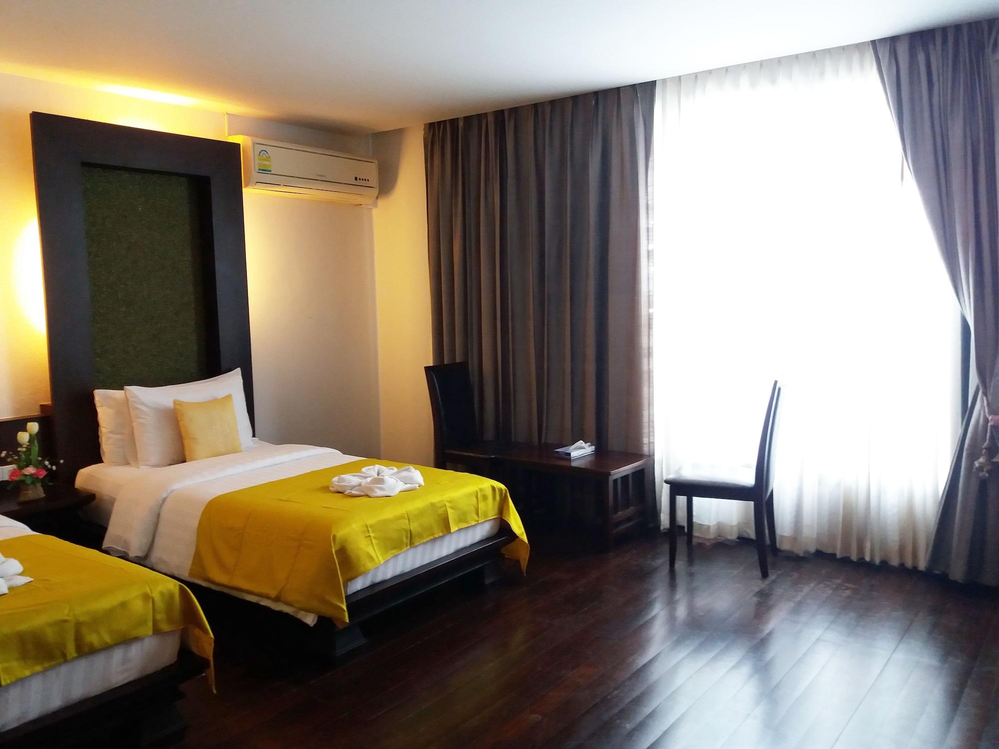 Nicha Suite Hua Hin Hotel Exterior photo