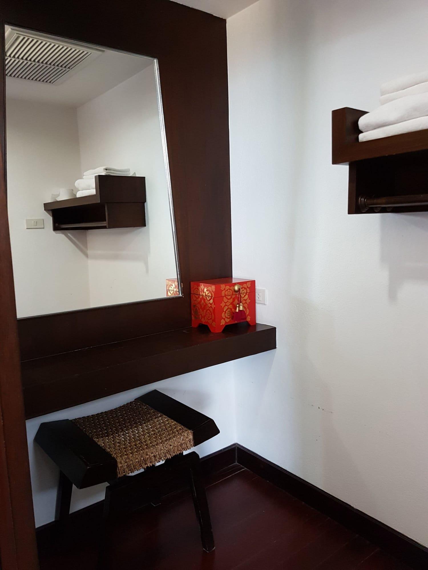 Nicha Suite Hua Hin Hotel Exterior photo
